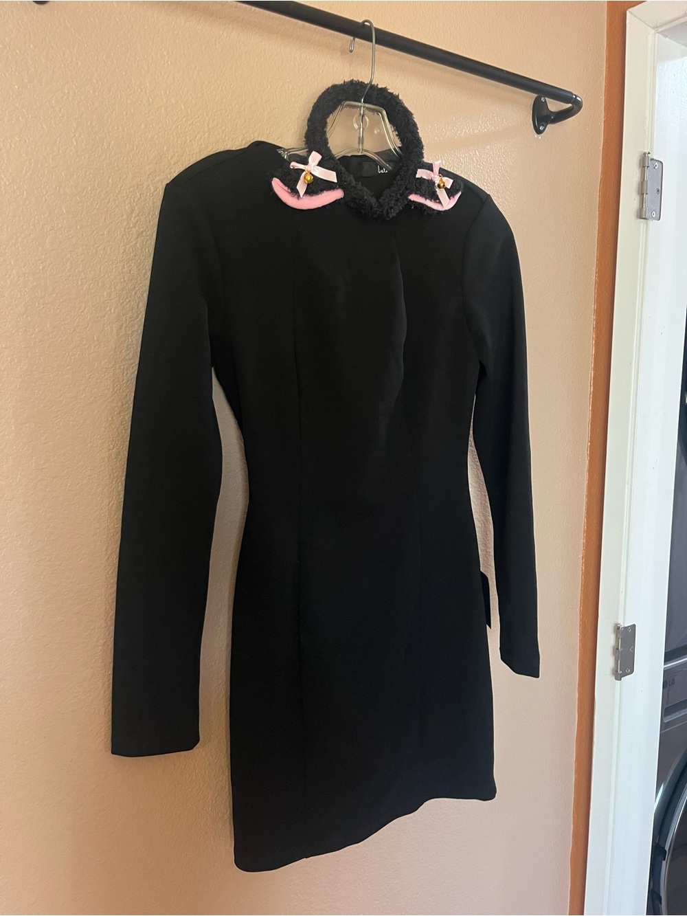 Sexy Black Sheep Women’s Costume